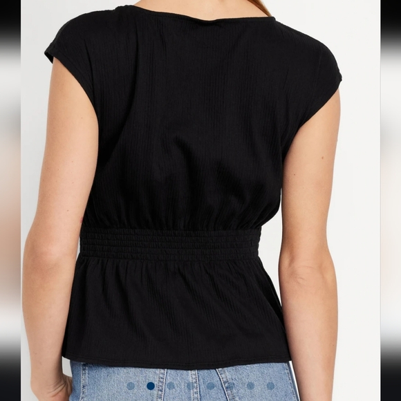 NWT XL Old Navy Short Sleeve Smocked Waist Shirt. Plus Size - Picture 8 of 10